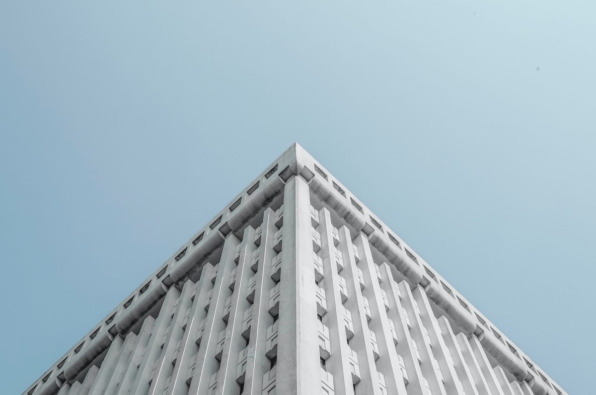 前裁判:比萨球员双手扩大了防守面积,因此国米获得点球是正确的